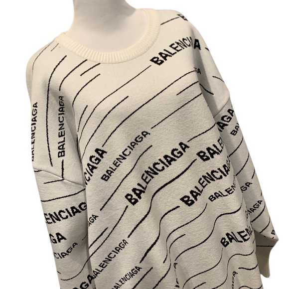 🆕 Balenciaga Off-White Monogram Jacquard Knit Crew Neck Sweater 🆕 - Picture 7 of 10